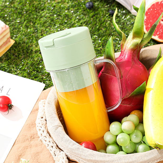 Travel Portable Juicer Cup