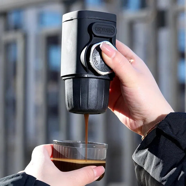 Portable Hand Pressed Coffee Machine Camping Field Capsule Coffee Powder Home Travel Small Espresso Machine Outdoor